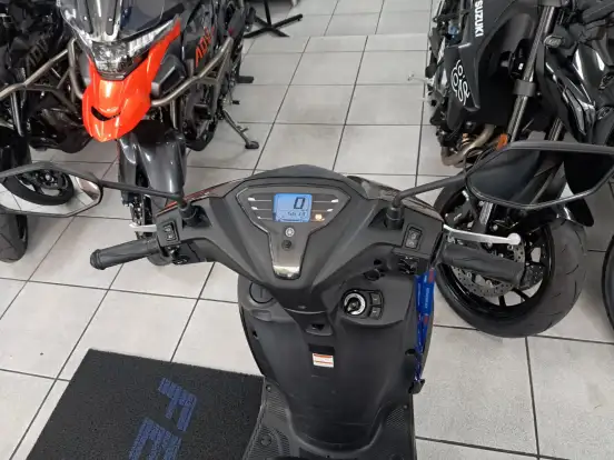 YAMAHA-FLUO 125 ABS YAMAHA-FLUO 125 ABS-2024
