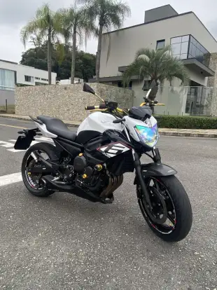 YAMAHA-XJ6 N-2013