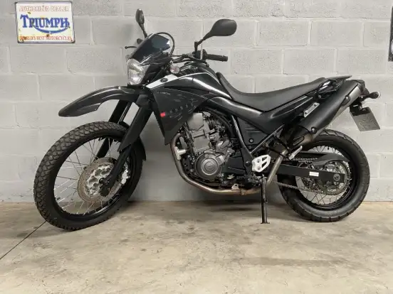 YAMAHA-XT 660R YAMAHA-XT 660R-2012