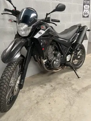 YAMAHA-XT 660R-2012