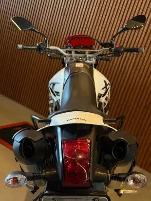 YAMAHA-XT 660R-2011