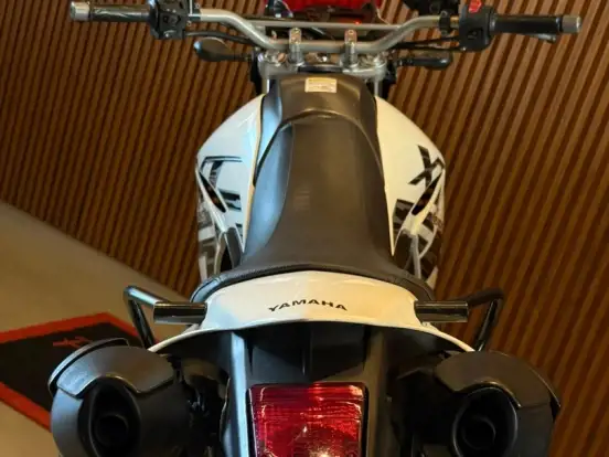YAMAHA-XT 660R YAMAHA-XT 660R-2011