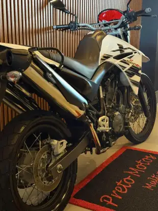 YAMAHA-XT 660R-2011