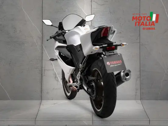 YAMAHA-YZF R15 YAMAHA-YZF R15-2026