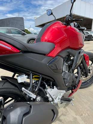 YAMAHA-FZ15 FAZER CONNECTED ABS-2026