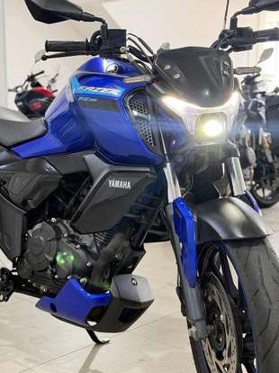 YAMAHA-FZ15 FAZER CONNECTED ABS-2025
