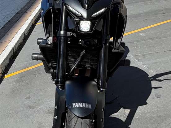 YAMAHA-MT-03 CONNECTED ABS YAMAHA-MT-03 CONNECTED ABS-2025