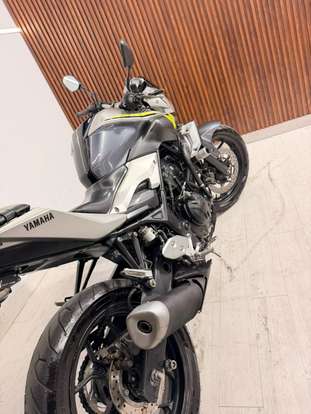 YAMAHA-MT-03 YAMAHA-MT-03-2017