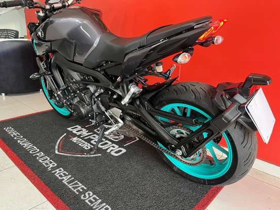 YAMAHA-MT-09 YAMAHA-MT-09-2024