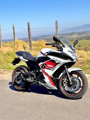 YAMAHA XJ6 F 