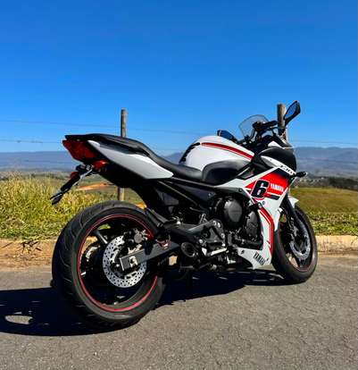 YAMAHA-XJ6 F-2012