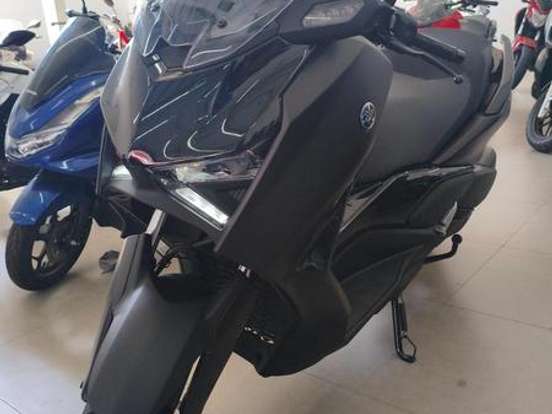 YAMAHA-XMAX 300 CONNECTED ABS YAMAHA-XMAX 300 CONNECTED ABS-2026