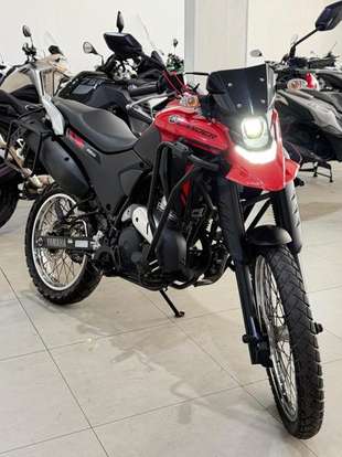 YAMAHA-XTZ 250 LANDER CONNECTED-2025