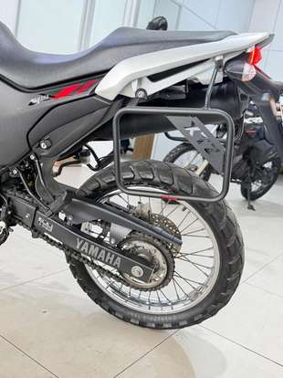 YAMAHA-XTZ 250 LANDER CONNECTED-2025