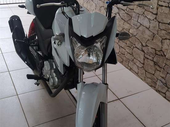 YAMAHA-YS 150 FAZER SED YAMAHA-YS 150 FAZER SED-2014