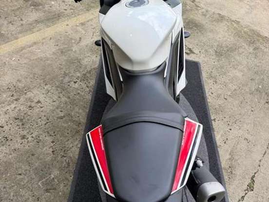 YAMAHA-YZF R3 60th ANNIVERSARY ABS YAMAHA-YZF R3 60th ANNIVERSARY ABS-2022