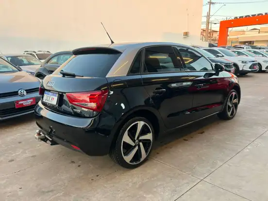AUDI-A1-2014