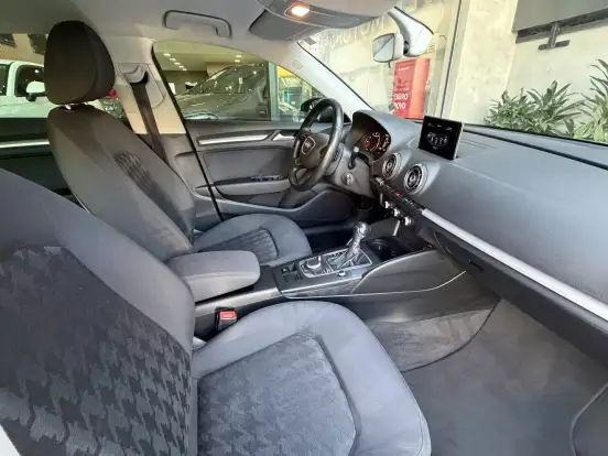 AUDI-A3-1.4 TFSI SPORTBACK 16V GASOLINA 4P S-TRONIC AUDI-A3-2015