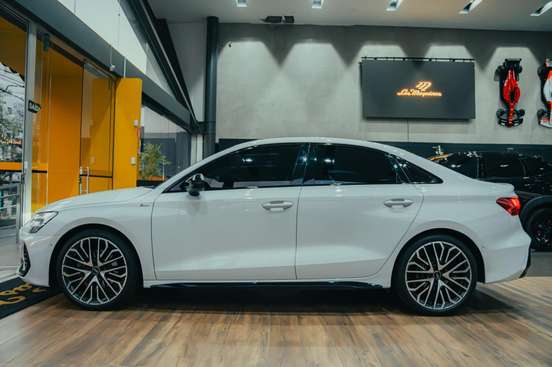 AUDI-A3-2024