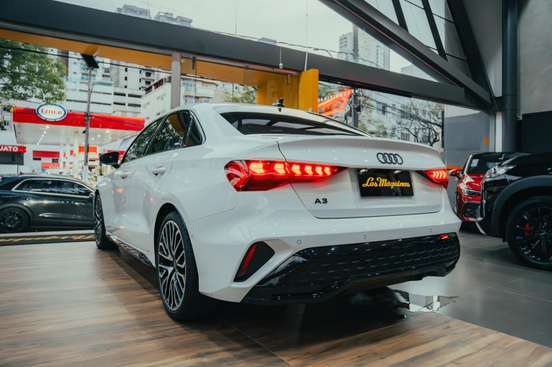 AUDI-A3-2024