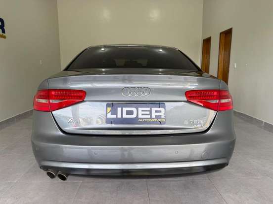 AUDI-A4-2015