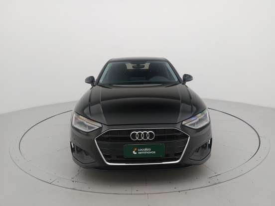 AUDI-A4-2022