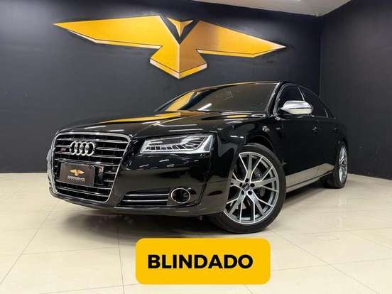 AUDI-A8-2011
