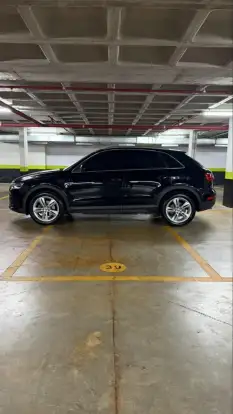 AUDI-Q3-2017