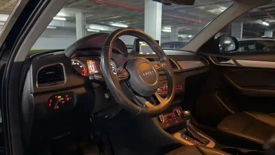 AUDI-Q3-2017