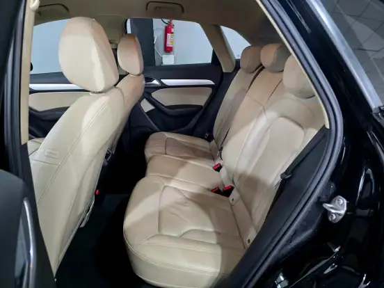 AUDI-Q3-2018