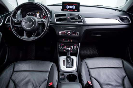 AUDI-Q3-2016