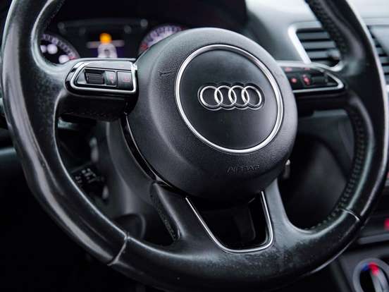 AUDI-Q3-1.4 TFSI AMBIENTE FLEX 4P S TRONIC AUDI-Q3-2016
