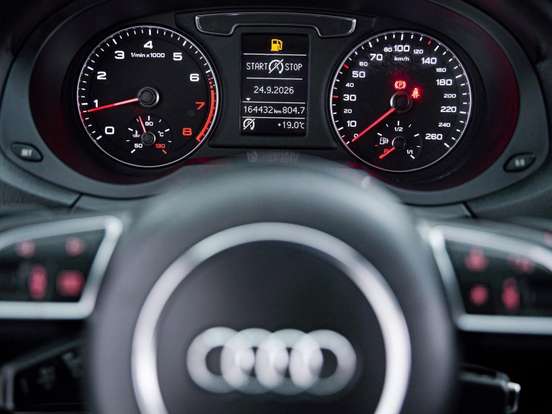 AUDI-Q3-1.4 TFSI AMBIENTE FLEX 4P S TRONIC AUDI-Q3-2016