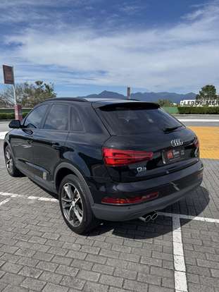 AUDI-Q3-2017
