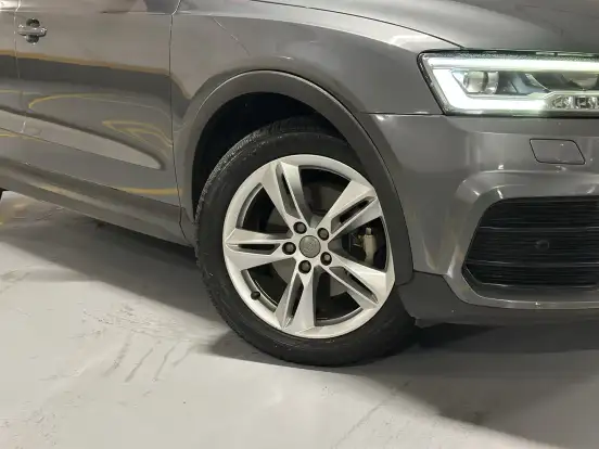 AUDI-Q3-2.0 TFSI AMBITION QUATTRO 4P GASOLINA S TRONIC AUDI-Q3-2015