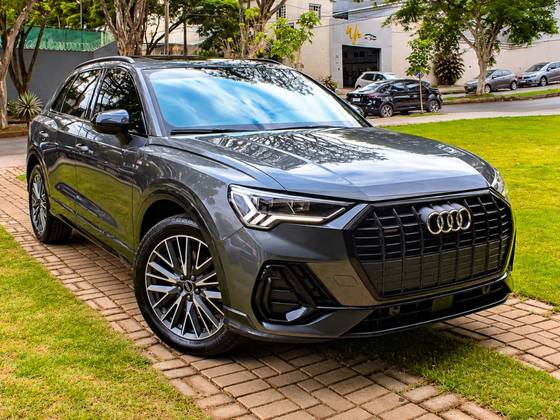 AUDI Q3 2.0 40 TFSI GASOLINA PERFORMANCE BLACK QUATTRO TIPTRONIC
