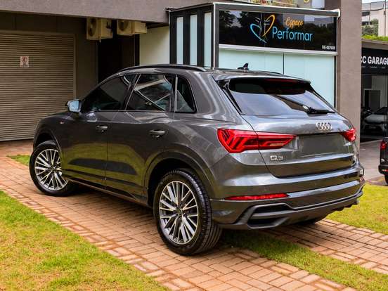 AUDI-Q3-2.0 40 TFSI GASOLINA PERFORMANCE BLACK QUATTRO TIPTRONIC AUDI-Q3-2023