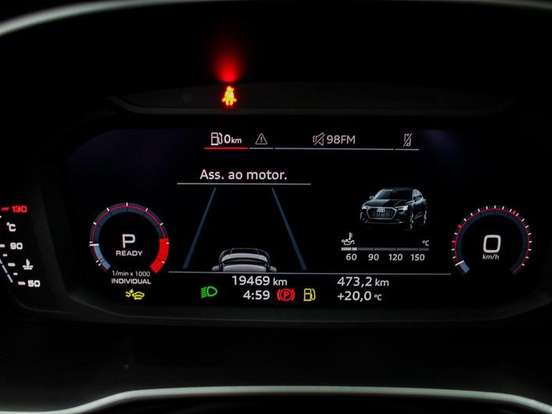 AUDI-Q3-2.0 40 TFSI GASOLINA SPORTBACK PERFORMANCE BLACK PLUS QUATTRO TIPTRONIC AUDI-Q3-2024