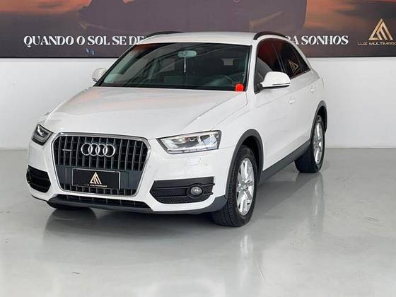 AUDI Q3 2.0 TFSI AMBIENTE QUATTRO 4P GASOLINA S TRONIC