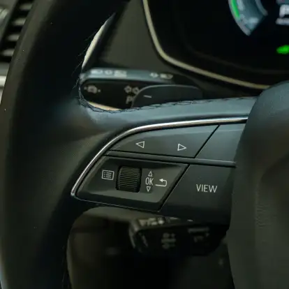 AUDI-Q5-2022
