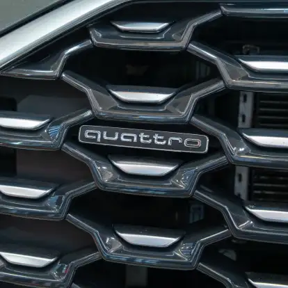 AUDI-Q5-2022