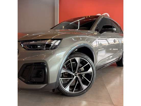 AUDI-Q5-2.0 45 TFSI GASOLINA S LINE BLACK QUATTRO S TRONIC AUDI-Q5-2024