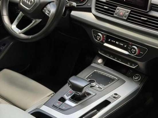AUDI-Q5-2.0 TFSI GASOLINA AMBIENTE S TRONIC AUDI-Q5-2018