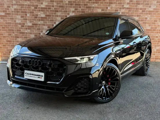 AUDI-Q8-3.0 TFSI GASOLINA PERFORMANCE BLACK QUATTRO TIPTRONIC AUDI-Q8-2024