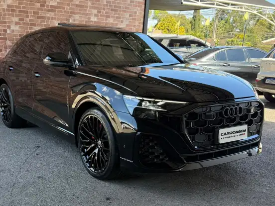 AUDI-Q8-3.0 TFSI GASOLINA PERFORMANCE BLACK QUATTRO TIPTRONIC AUDI-Q8-2024