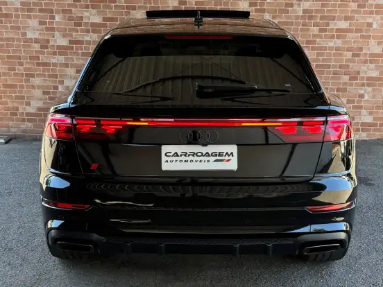 AUDI-Q8-3.0 TFSI GASOLINA PERFORMANCE BLACK QUATTRO TIPTRONIC AUDI-Q8-2024