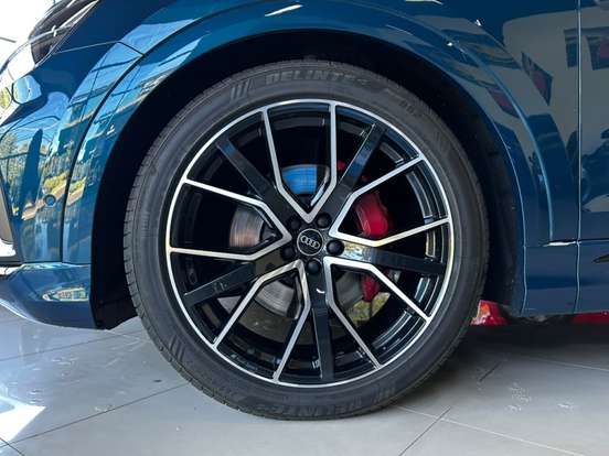 AUDI-Q8-3.0 TFSI GASOLINA PERFORMANCE BLACK QUATTRO TIPTRONIC AUDI-Q8-2021