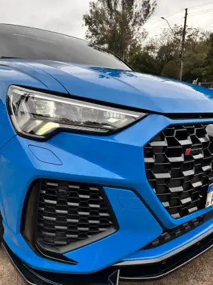 AUDI-RS Q3-2021