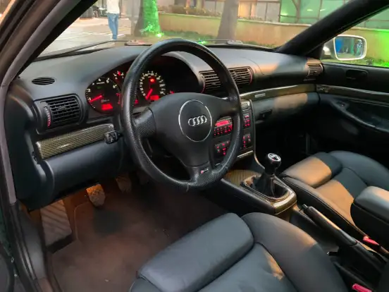 AUDI-RS4-2.7 AVANT QUATTRO V6 30V TURBO GASOLINA 4P MANUAL AUDI-RS4-2001