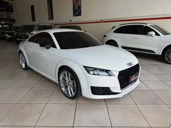 AUDI TT 2.0 TFSI COUPÉ AMBITION 2P GASOLINA S-TRONIC